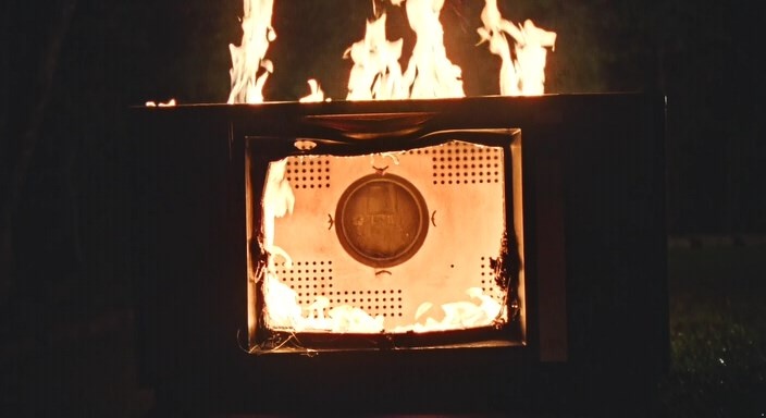 Кадр из фильма «Я видел свечение телевизора» (2024)