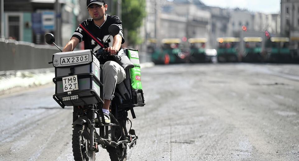 Врачи бегут в курьеры и айтишники. Кто довел Россию до такого?