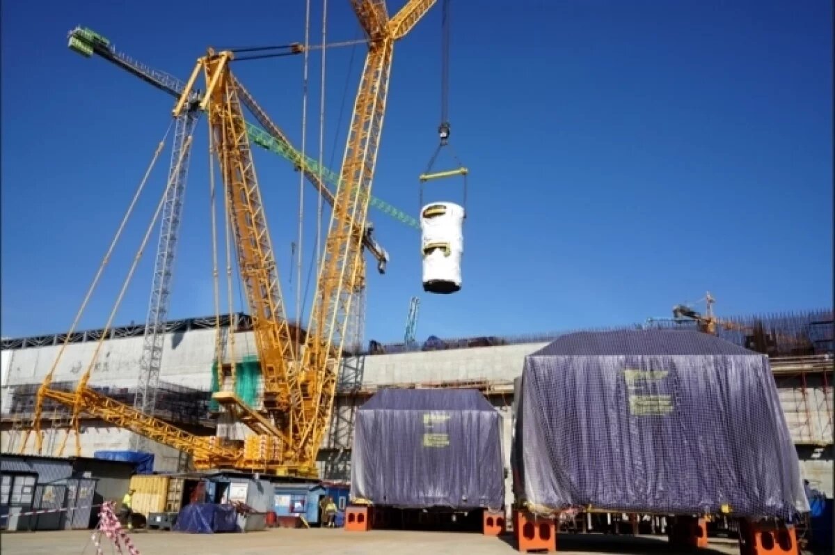    Последнюю оболочку на реактор нового поколения доставили в Томскую область
