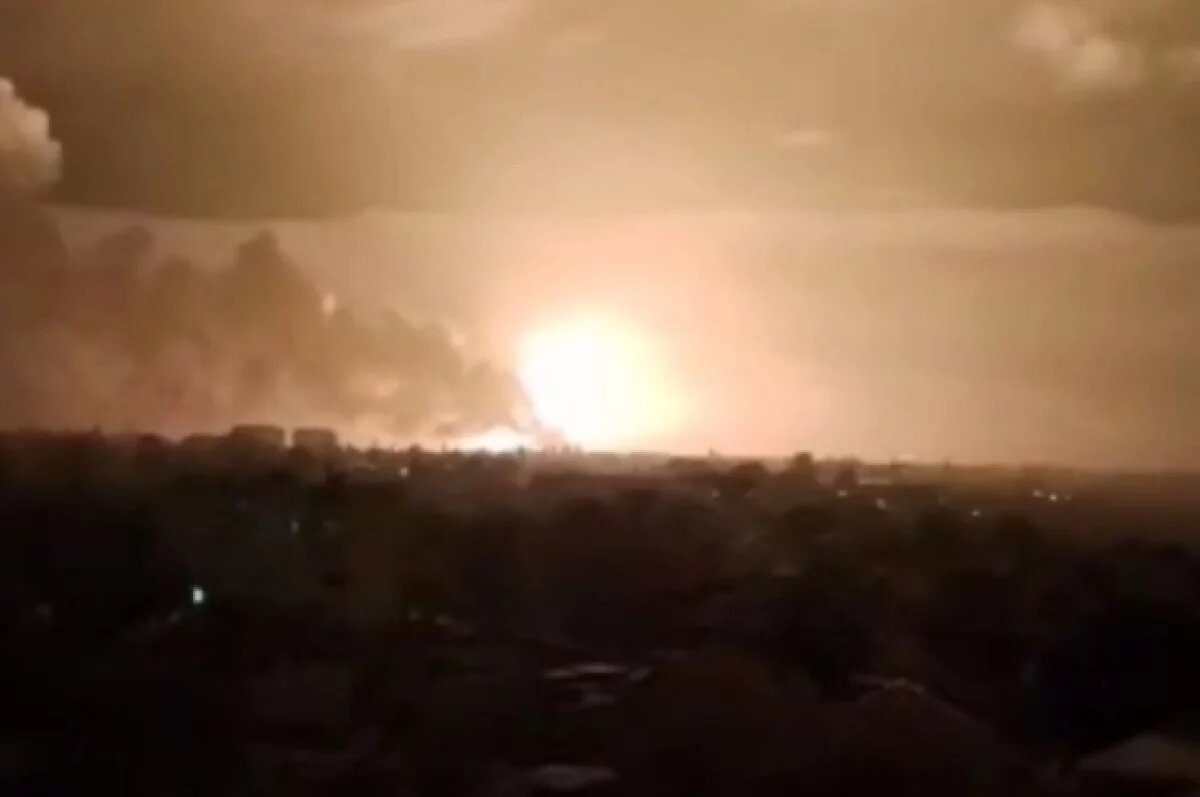    Очевидец снял мощный взрыв в районе Чугуева