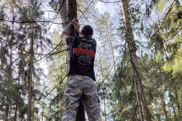    Во время военно-ролевой игры «Лес» / Анна Громова/«Газета.Ru»