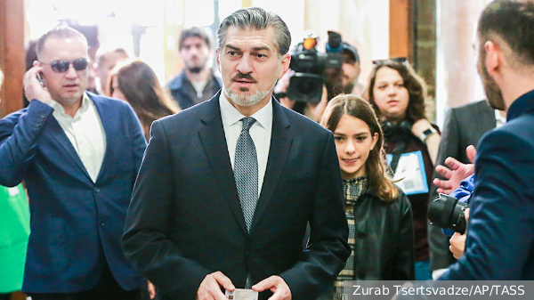     Фото: Zurab Tsertsvadze/AP/TASS   
 Текст: Дмитрий Александров,    
Тбилиси