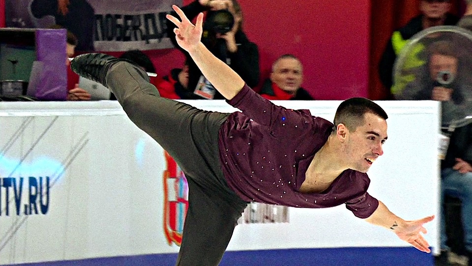 Произвольная программа Романа в образе Фредди Меркьюри была просто восхитительна