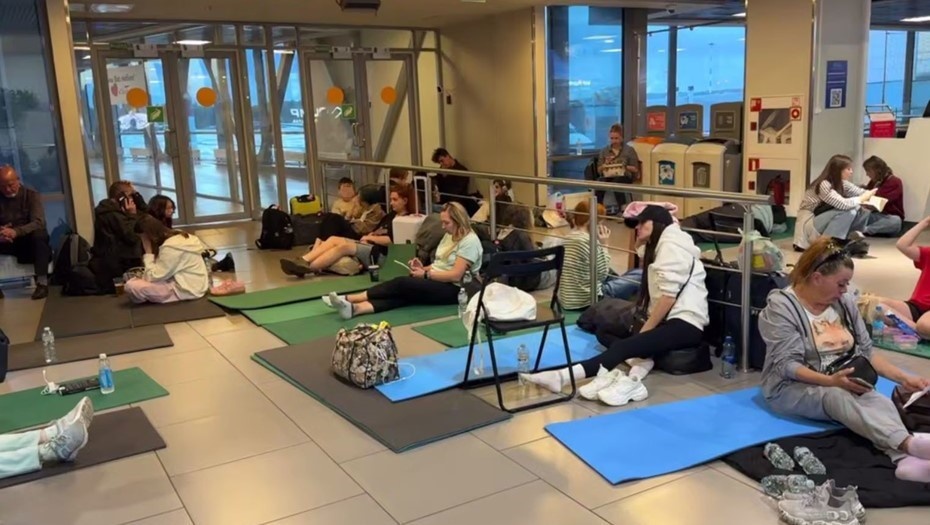    Пассажиры ожидают вылета в аэропорту Пулково в Петербурге. Автор фото: Пресс-служба аэропорта Пулково.