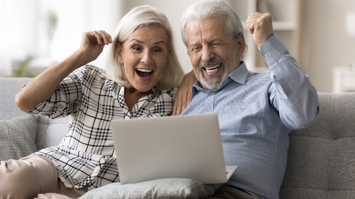 Чтобы старость была достойной, россиянам нужна пенсия вдвое больше нынешней