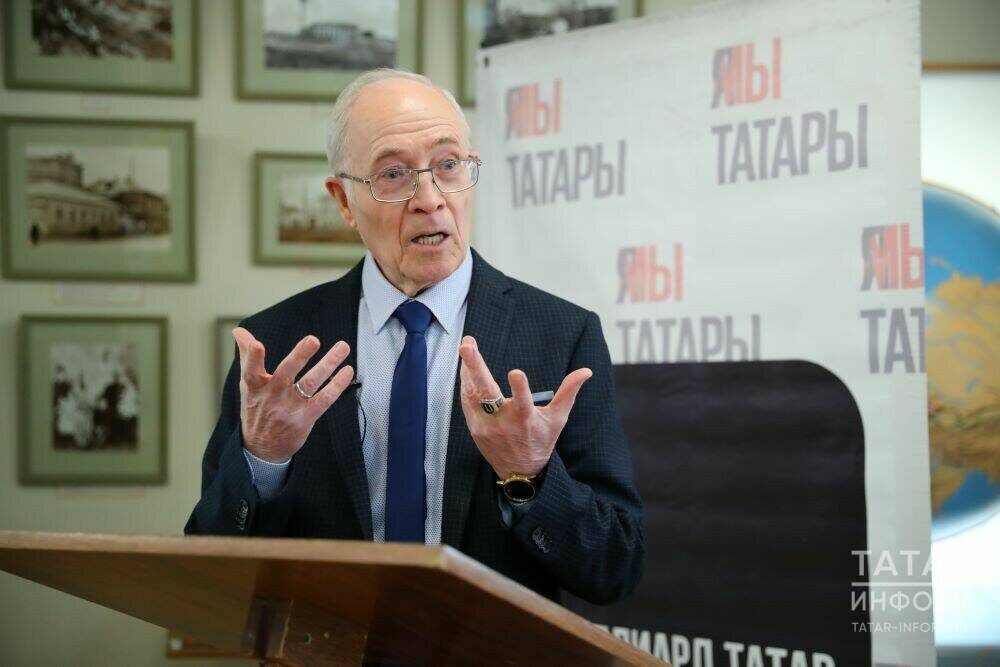 «Археолог Фаяз Хузин прочитал несколько интересных лекций по истории Волжской Булгарии»Фото: © Владимир Васильев / «Татар-информ»