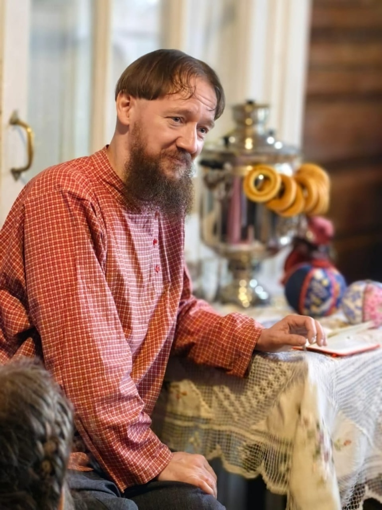 В Тверь на один день приехал знаменитый сказочник с новой программой