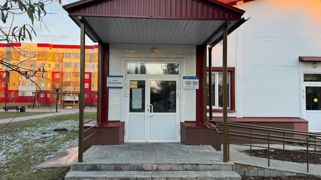    Между Лангепасом и Покачами начинает курсировать дополнительный автобус, о котором жители просили губернатора ХМАО