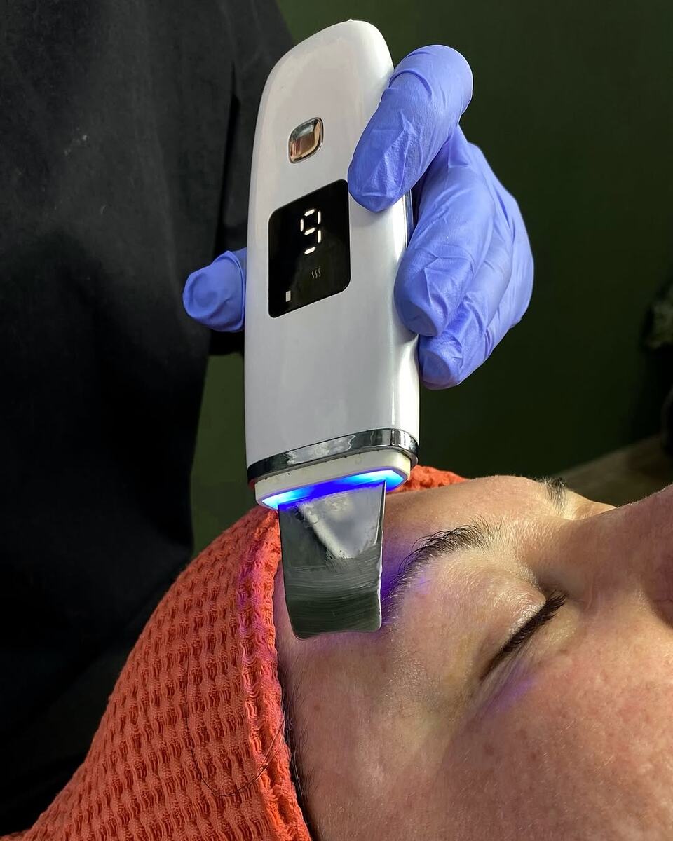 омоложение без инъекций, уход за лицом дома, славянский тип старения, отёчность лица, буккальный массаж, естественная красота, уход после 30, уход после 40