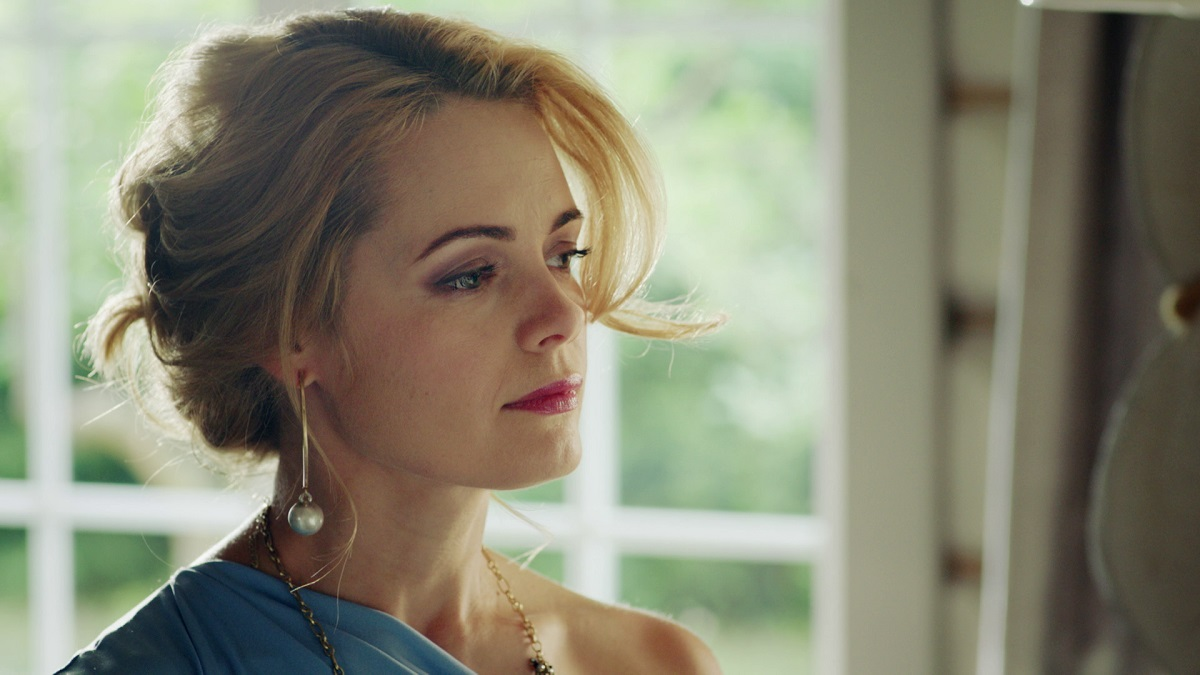 Кадр из сериала "Начнём всё сначала" (2019)