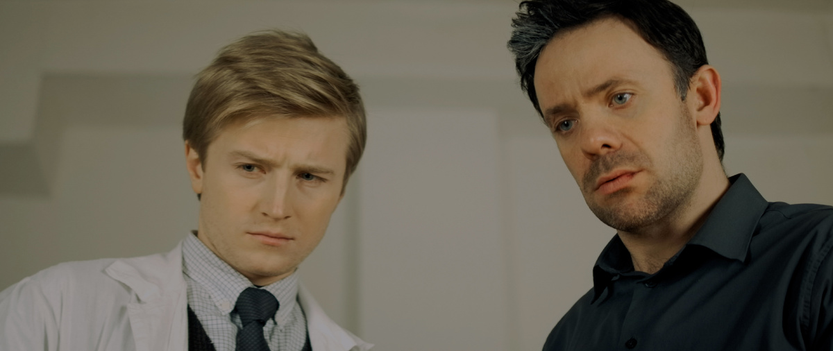 Кадр из сериала «Холмс»