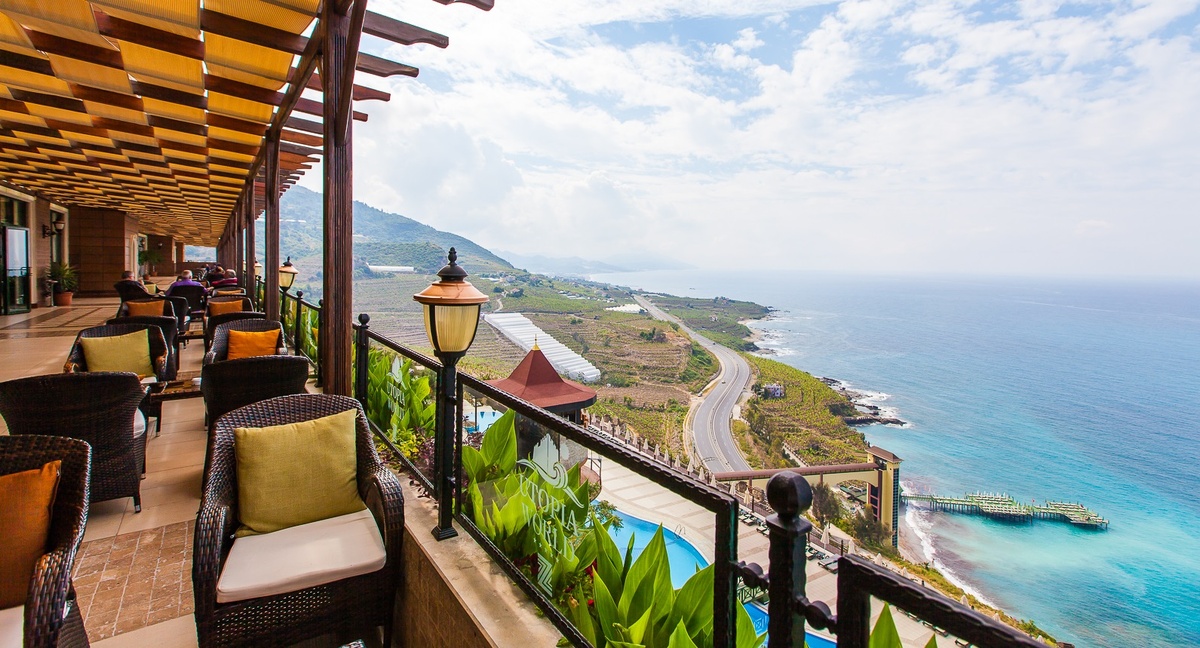 Фото с сайта https://www.makalius.lt/kelioniu-idejos/vasaros-atostogos-turkijoje-savaite-puikiame-5-viesbutyje/