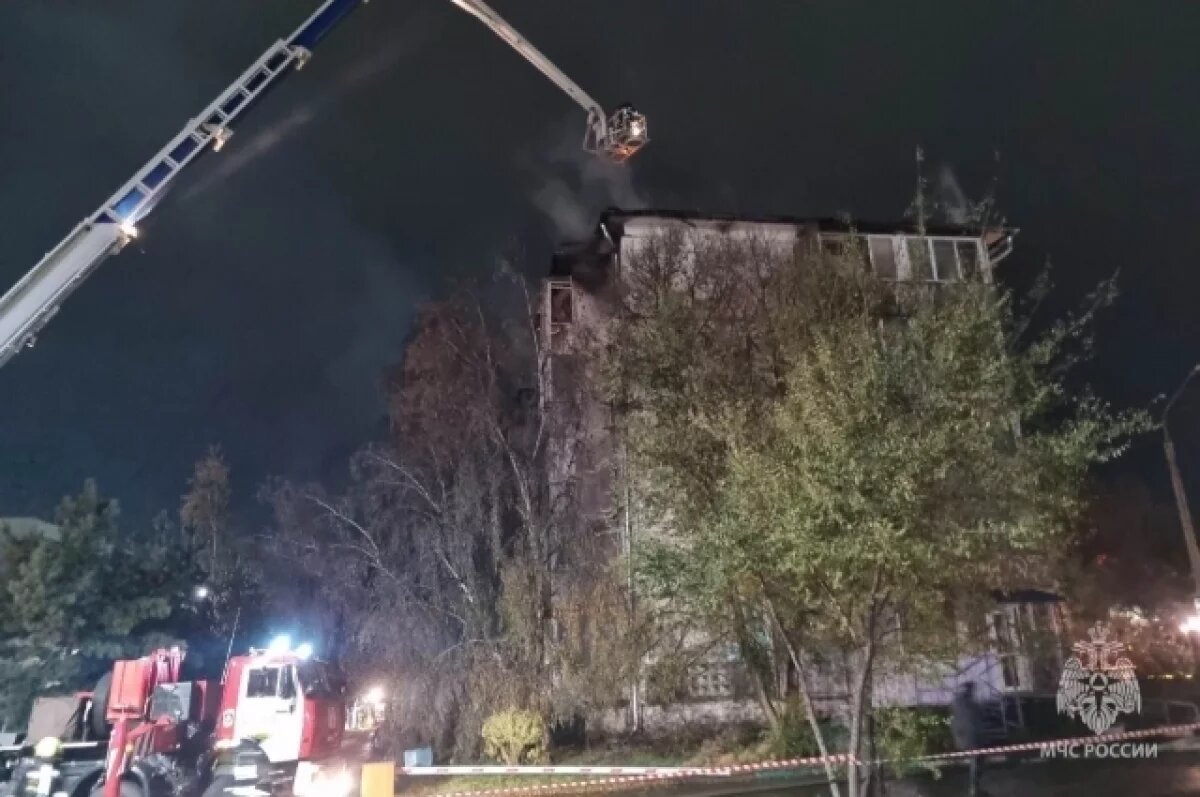    Восстановление сгоревшей крыши в Сосновоборске займёт несколько месяцев