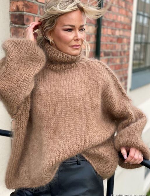 Мохеровый свитер