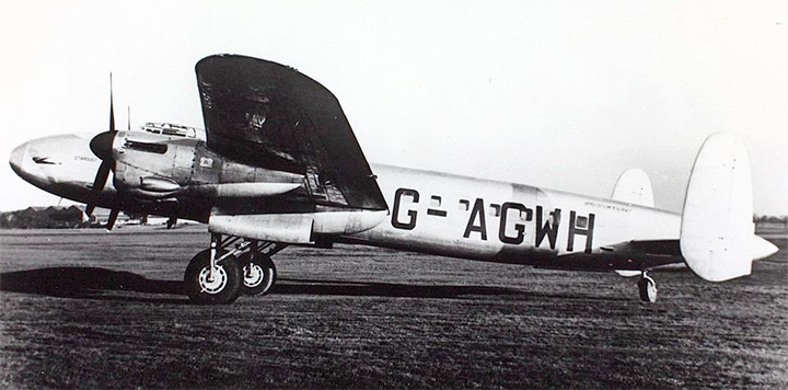    Авиалайнер Avro Lancastrian компании British South American Airways (BSAA) под названием Star Dust так и не долетел до Сантьяго в 1947 году. Фото: Архив Музея авиации и космонавтики в Сан-Диего/Flickr's The Commons