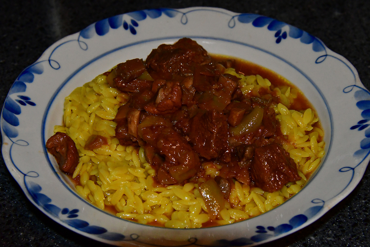 Говядина с грибами