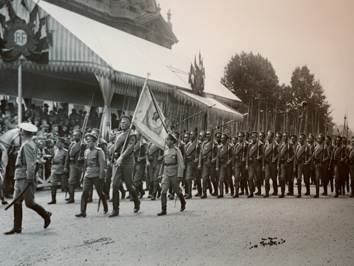 Русский экспедиционный корпус во Франции 1916 год. (изображение из открытых источников)