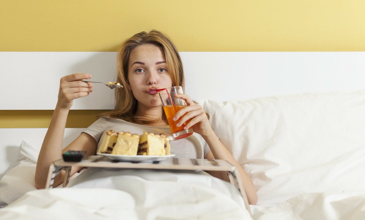    Может не каждый раз, но все замечали, что в эти дни нападает жор. И это не совпадение. Источник изображения: bond.edu.au