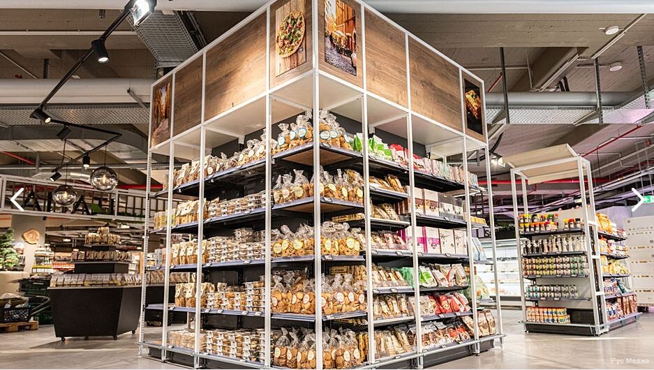 Фото - Ruhr Medien/Lebensmittel Zeitung. Галерея: https://www.lebensmittelzeitung.net/galerien/Das-ist-die-Italienwelt-bei-Edeka-Zurheide-2528