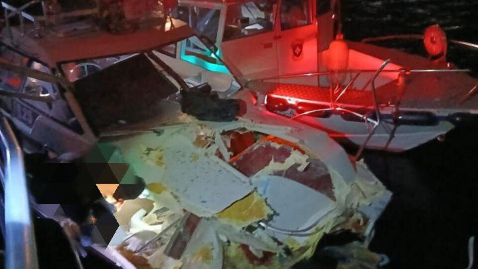     Три человека погибли при столкновении катера с кораблем под Иркутском t.me/МЧС Иркутской области