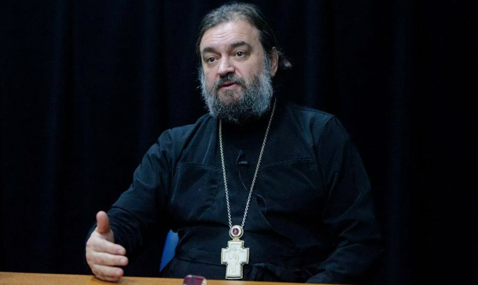 протоиерей Ткачев кадр с YouTube