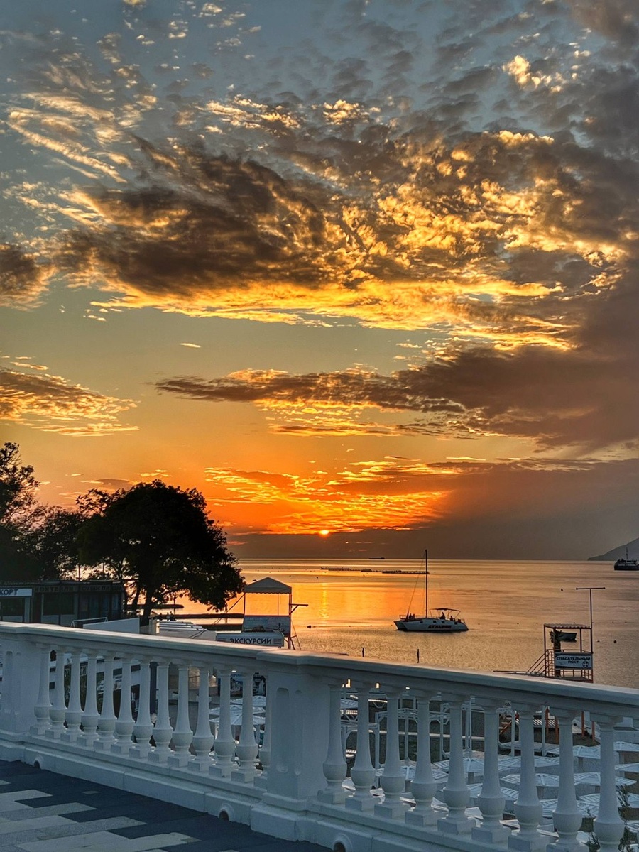 "2" Набережной Кабардинки