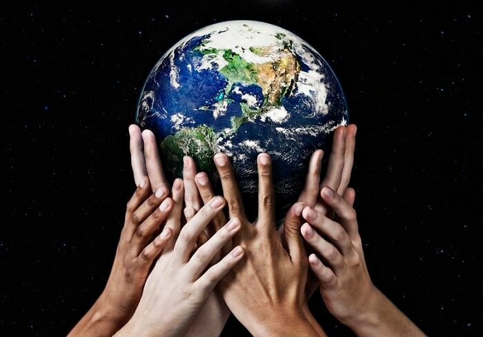 Руками не трогать!