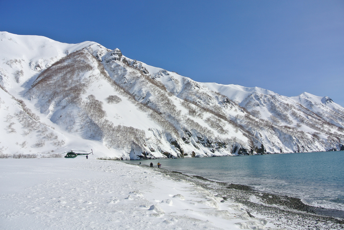 Камчатка. Бухта. Вертолетная экскурсия