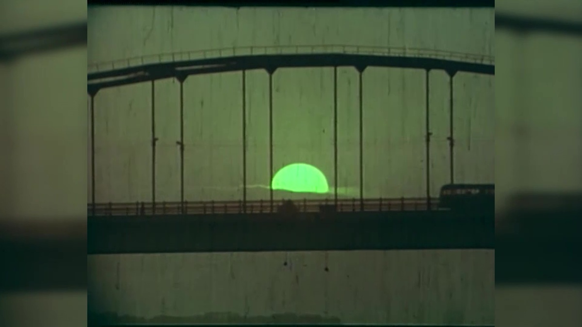    В Уфе после трех лет реконструкции открыли арочный мост через реку Белую