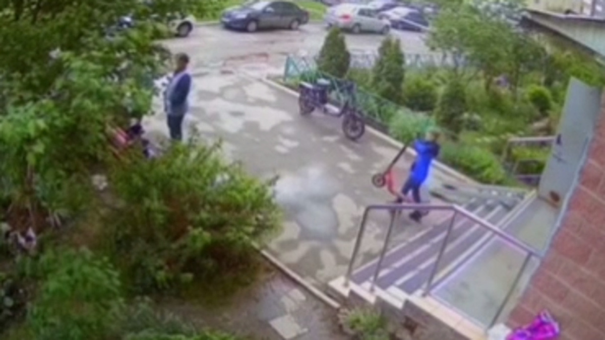    В Курске украли самокат