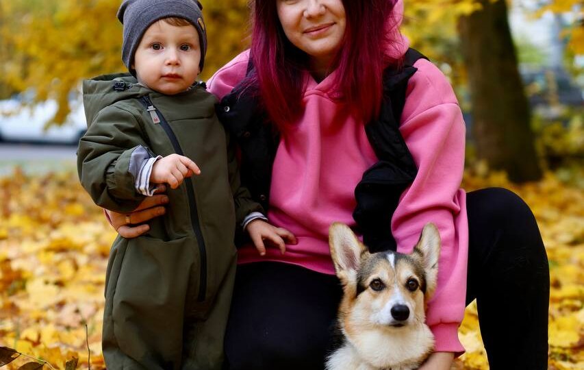 Главное правило осени: если видишь кучу листьев — прыгай