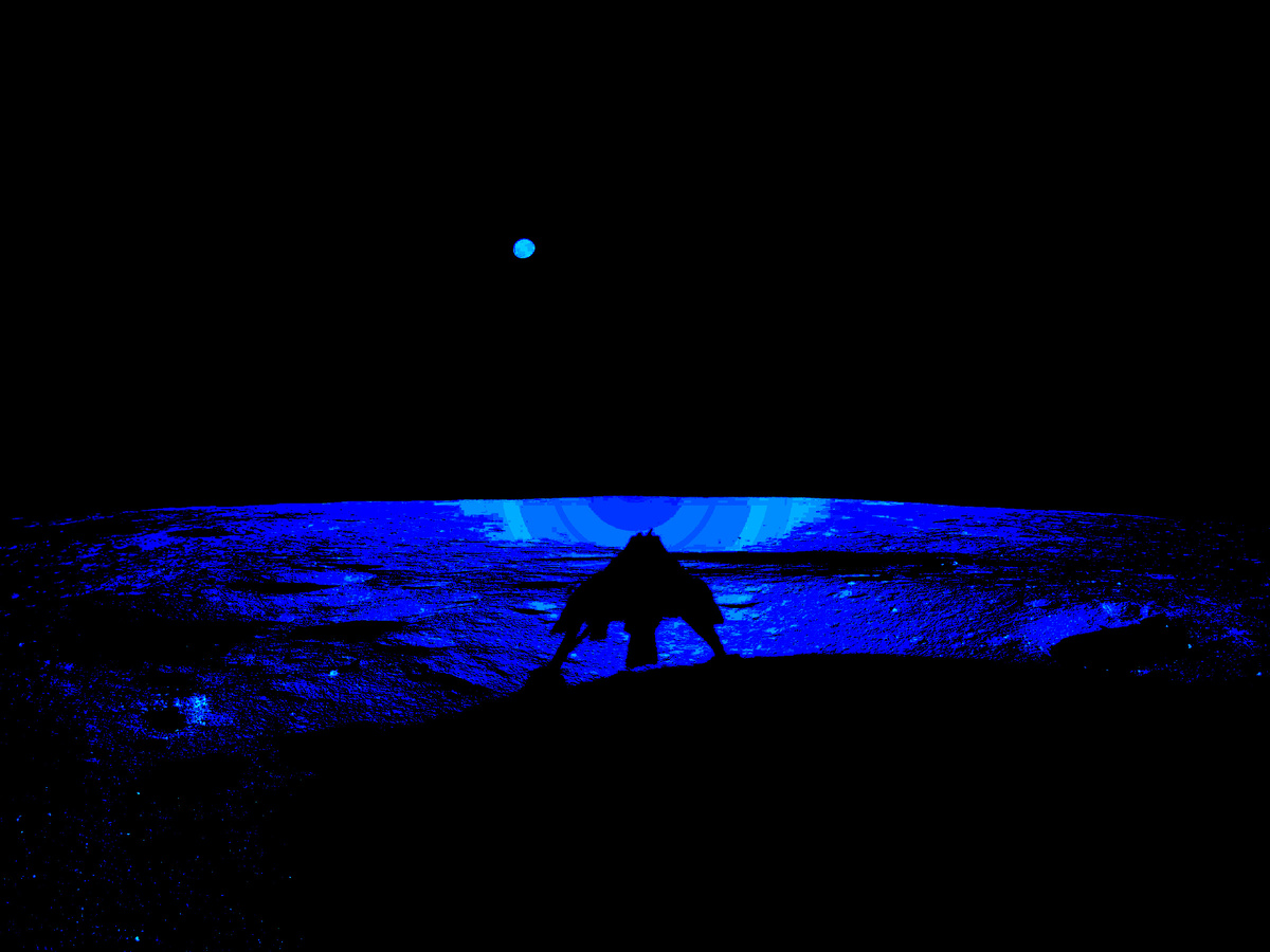 Творение мультипликационной студии "ХьюстонМультфильм" о приключениях якобы реального аппаратика изрядно потешило публику убогостью графики и киноляпами.