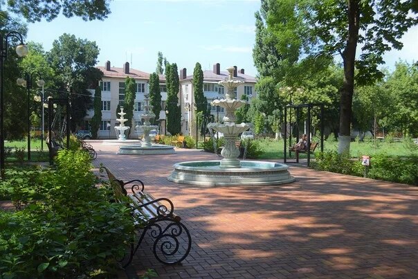 Крымск - неплохой, в общем-то, город