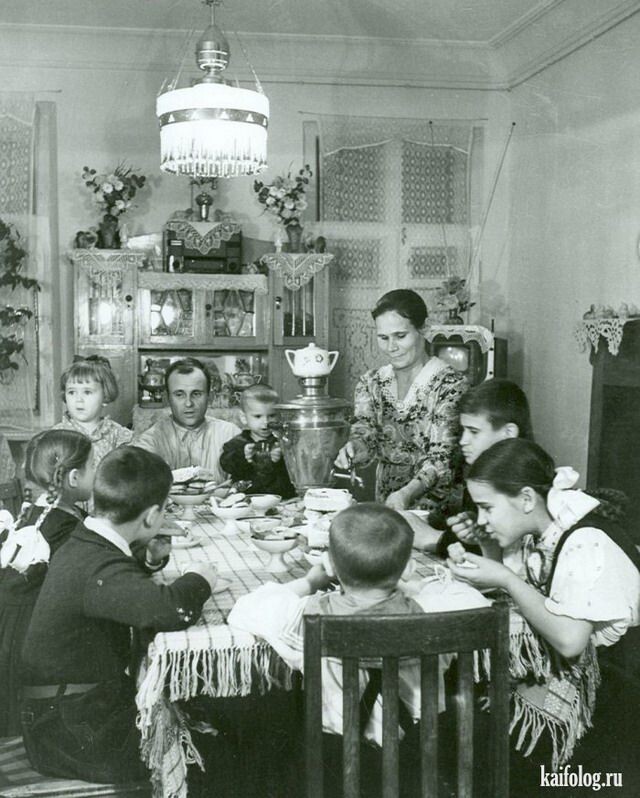 Правило «не есть после шести» родилось не в научных лабораториях, а в реалиях советской и постсоветской эпохи.