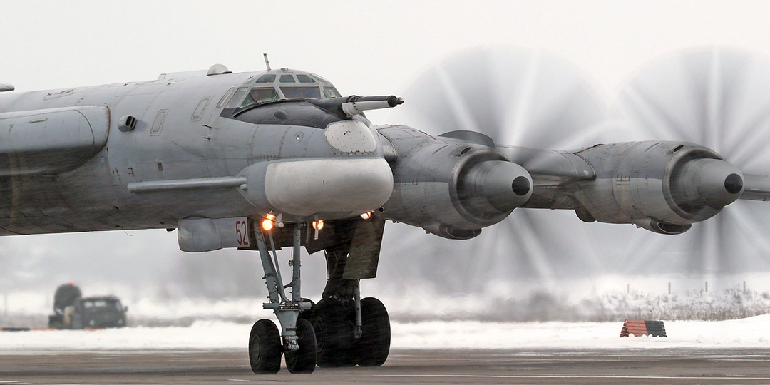Почему Ту-95МС не является ровесником B-52 и что роднит его с противолодочным самолетом
