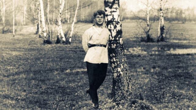 Скандалист Есенин: почему гениальный поэт превратил свою жизнь в сплошной дебош