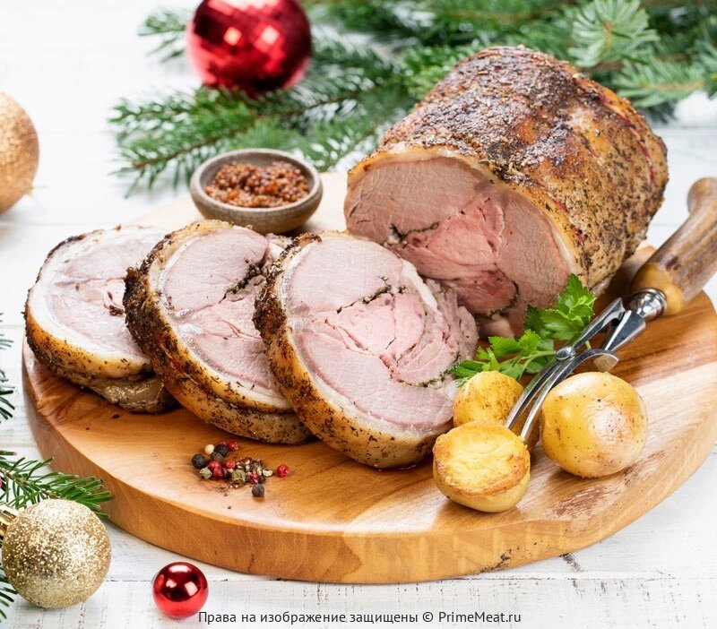 Рулет из каре ягненка запеченный