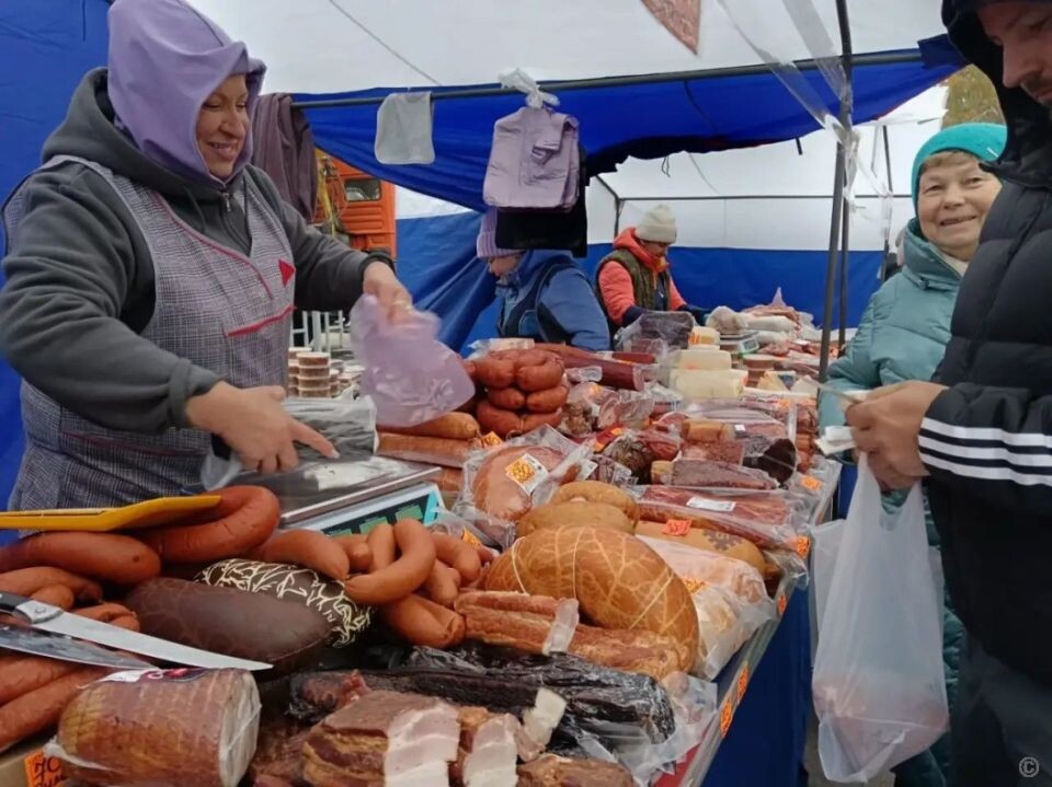    Ярмарка в Барнауле. Источник: barnaul.org