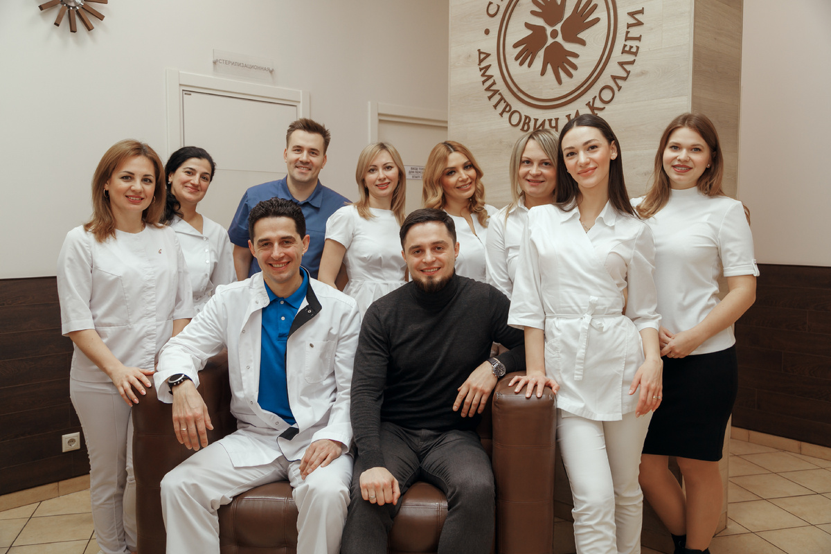 Фотография взята с сайта стоматологии Дмитрович Фэмили https://www.dmitrovich.ru/