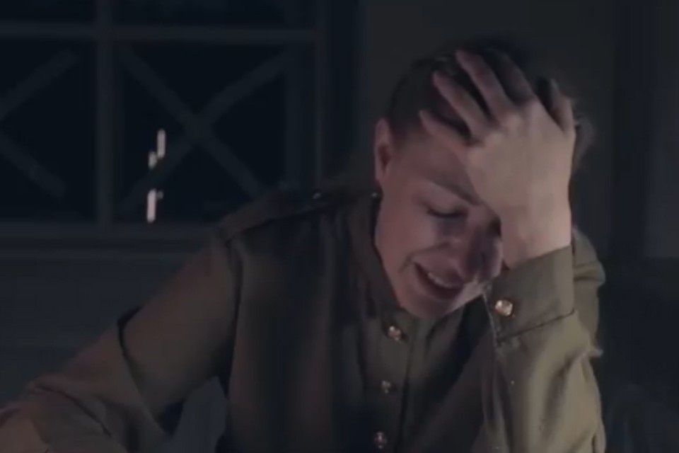    Это история о подвиге женщин в военное время. Кадр фильма «Когда стихают выстрелы»