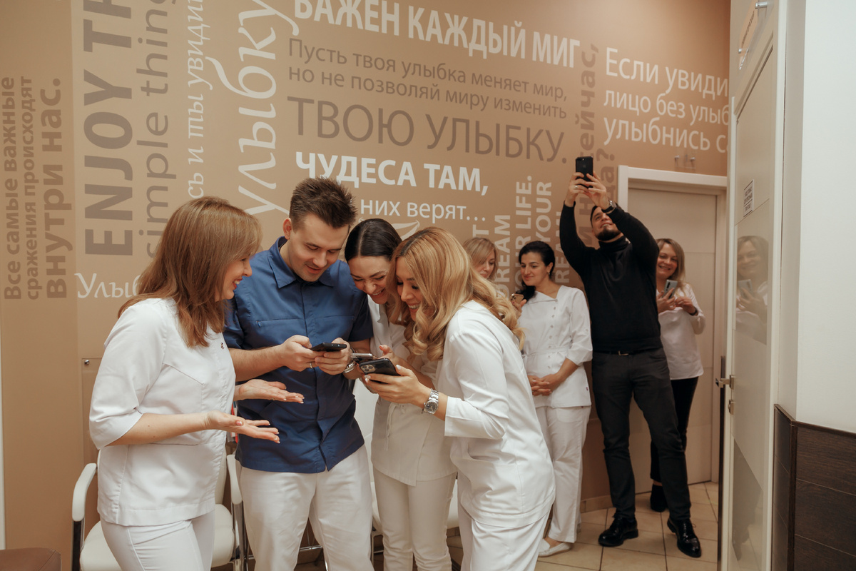 Фотография взята с сайта стоматологии Дмитрович Фэмили https://www.dmitrovich.ru/