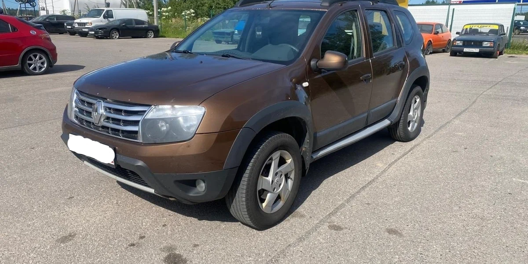 Пришло время обновить мой Дастер (2013 год, 195.000 км), решил сдать его в трейд-ин (хотел взять Дарго), но дилер обнаглел