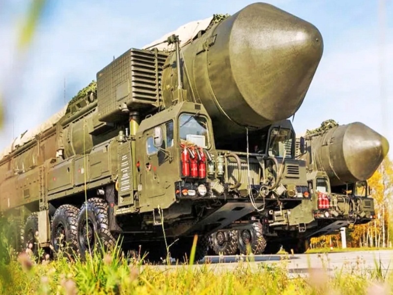 Гиперзвуковая БРСД "Орешник"