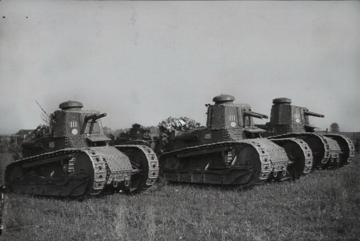 Fiat 3000: первый серийный танк Италии на основании французского прототипа