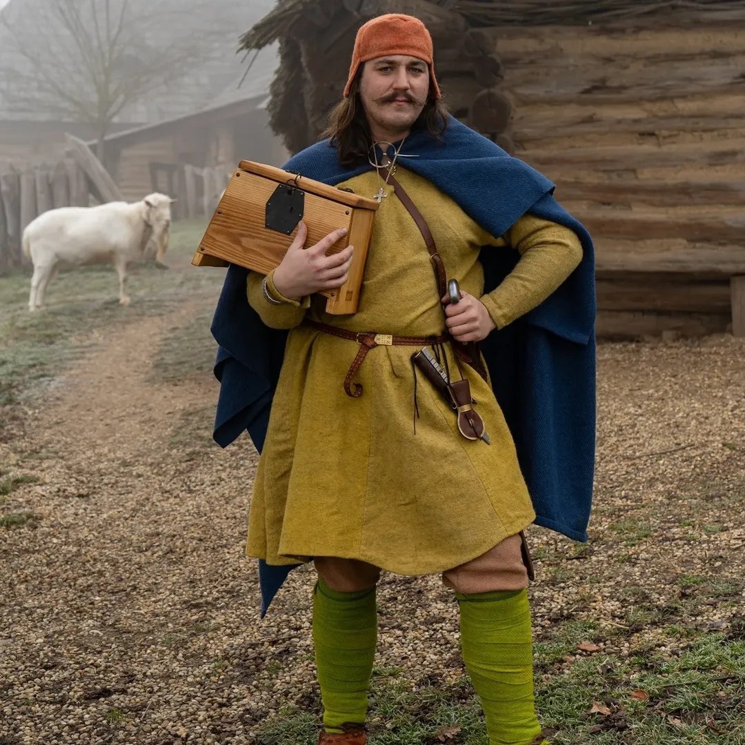 Сундук взяли, теперь можно и на войну.