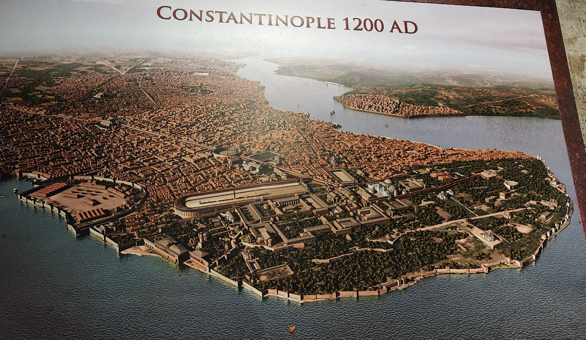 фото сделано в Цистерне Наккаш "Древний Константинополь"