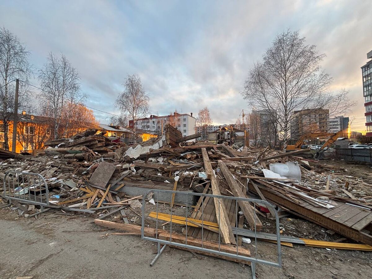    В Нягани новыми новосельями завершили очередной этап программы по переселению из аварийного жилья