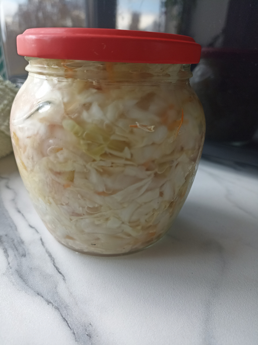 Моркови у меня маловато , на фото плохо видно, делала за несколько партий