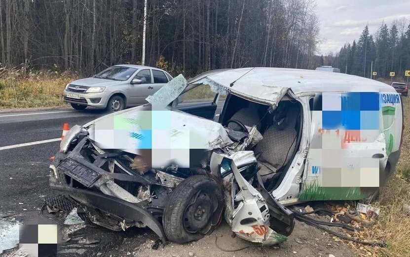    Водитель «Ларгуса» погиб в столкновении с трактором под Ижевском