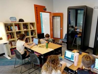    В США появилась школа с ИИ вместо учителей